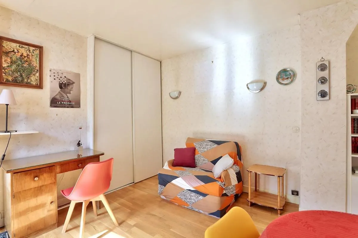 Nice 1Br Flat 2 Min Away From Metro Station Maraichers Paris